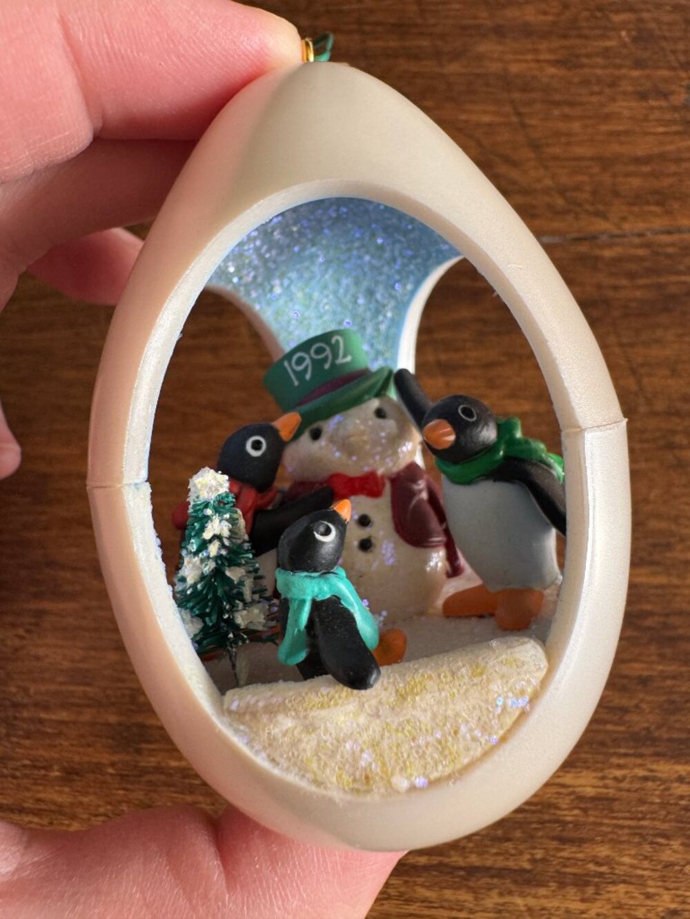 Four Penguin Ornament by Hallmark Collector's Series 1989, 1990, 1991 or 1992 - Picture 9 of 16